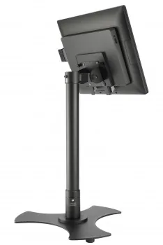 RTQ With Pole Back Facing Right 21011411170 1